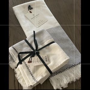 Hearth and Hand Towel and Washcloth set